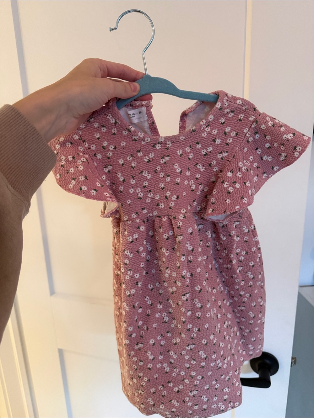 Zara Dusty Pink Floral Flutter-Sleeve Dress